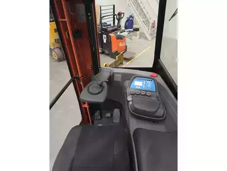 Carretilla retráctil 2018  Toyota RRE160HR (met buitenbanden) (13)