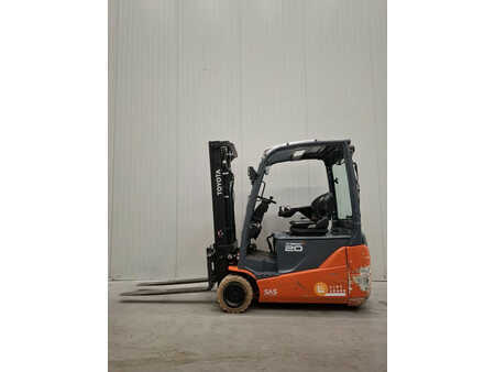 Elektromos 3 kerekű 2016  Toyota 8FBE20T (3)