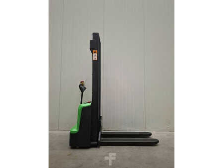 Gerbeurs à conducteur porté debout  HC (Hangcha) CDD15-WS-I (3)