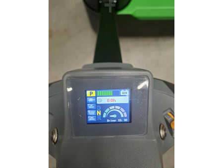 Gerbeurs à conducteur porté debout  HC (Hangcha) CDD15-WS-I (8)