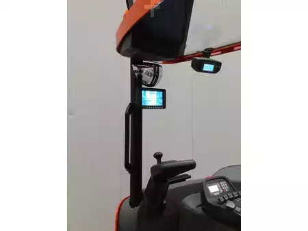 Carrelli retrattili 2019  Toyota RRE200HE (11)