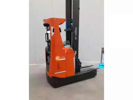 Carrelli retrattili 2019  Toyota RRE200HE (5)