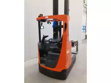 Carrelli retrattili 2019  Toyota RRE200HE (6)