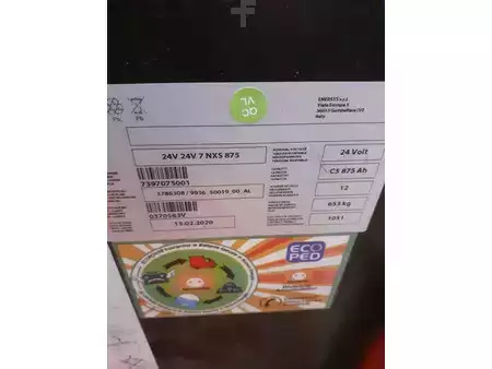 Eléctrica de 3 ruedas 2020  Toyota 7FBEST13 (7)