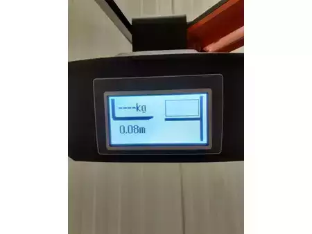 Carretilla retráctil 2018  Toyota RRE160H (9)