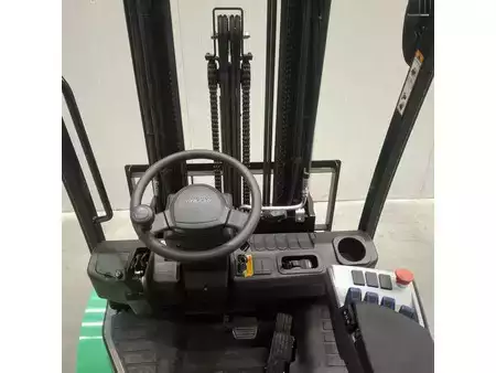 Eléctrica de 4 ruedas 2023  HC (Hangcha) CPD25-XD6-SI21 (5)