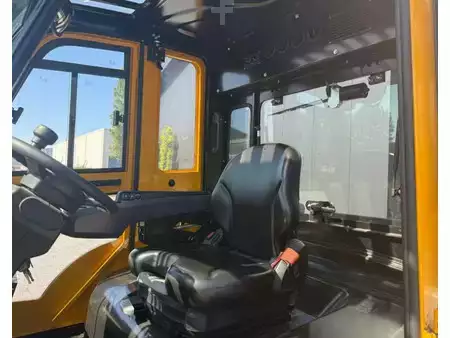 Elektro 4 Rad 2024  HC (Hangcha) CPD80-XC (4)