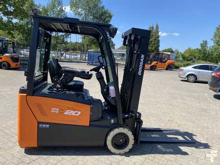 Elektro tříkolové VZV 2022  Doosan B20T-7 (6)