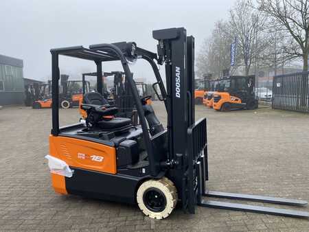 Eléctrica de 3 ruedas 2022  Doosan B18T-7 Plus (4)