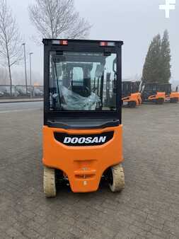 Elektro čtyřkolový VZV 2023  Doosan B30X-7 Plus (3)