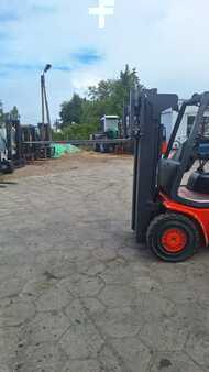 Wózki gazowe 2000  Linde h25t (6)