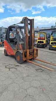 Wózki gazowe 2012  Linde h35t (4)