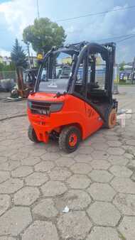 Chariots élévateurs GPL 2017  Linde H25T (4)