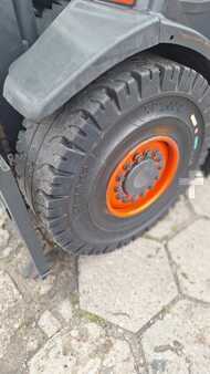 Chariots élévateurs GPL 2013  Linde H30T (10)