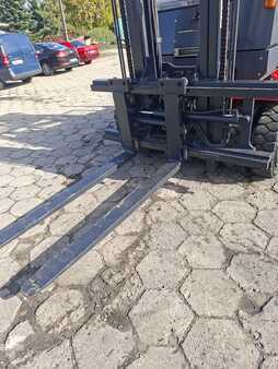 Diesel heftrucks 2004  Kalmar DCE70-6 (8)