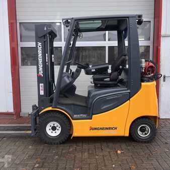 Carrelli elevatori GPL 2014  Jungheinrich TFG 316 s (1)