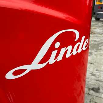 Compact Forklifts 2011  Linde L12LSP-133 Like new (6)