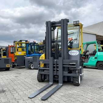 Vierwegestapler 2015  Combilift CB3000 (12)