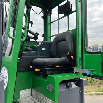 Four-way trucks 2017  Combilift C3000 Wide Positioner *Like New* (8)