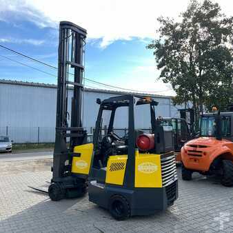 VZV pro práci v úzk.uličkách-retrakt 2016  Aisle Master [UltraForklifts] 20WH *Perfect Condition* (7)