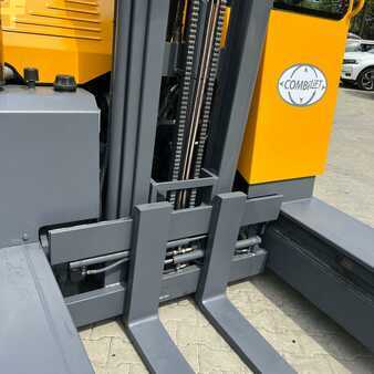 Čtyřcestný vysokozdvižný vozík 2010  Combilift [UltraForklifts] C3000  Forks Positioner  //Only 4.274mh!!// (11)