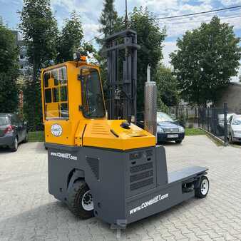 Čtyřcestný vysokozdvižný vozík 2010  Combilift [UltraForklifts] C3000  Forks Positioner  //Only 4.274mh!!// (7)