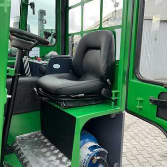 Čtyřcestný vysokozdvižný vozík 2003  Combilift [UltraForklifts] C4000 (11)