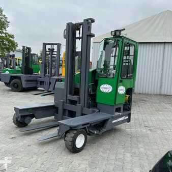 Čtyřcestný vysokozdvižný vozík 2010  Combilift [UltraForklifts] C4000  Low mast (1)