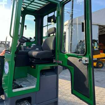 Boční vysokozdvižný vozík 2013  Combilift [UltraForklifts] C4000 Diesel Triplex Kubota (10)