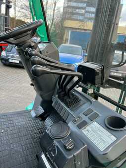 Dieselový VZV 2012  Mitsubishi [UltraForklifts] FD40N *Discount!* (5)