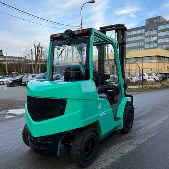 Dieselový VZV 2012  Mitsubishi [UltraForklifts] FD40N *Discount!* (7)