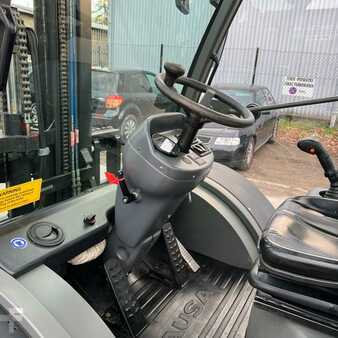 Carretilla de 4 vías 2018  Ausa [UltraForklifts] C300H 4x4 *Perfect!* Off-Road (9)