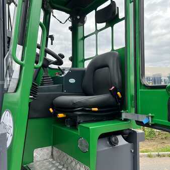 Carretilla de 4 vías 2017  Combilift [UltraForklifts] C3000 Wide Positioner (8)