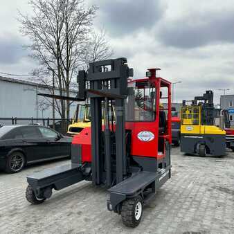 Carretilla de 4 vías 2002  Combilift [UltraForklifts] C4000 (1)