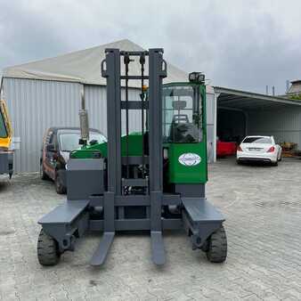 Carretilla de 4 vías 2010  Combilift [UltraForklifts] C4000  Low mast (3)