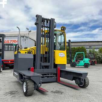 Carretilla de 4 vías 2014  Combilift [UltraForklifts] C4000 *Forks Positioner* (11)