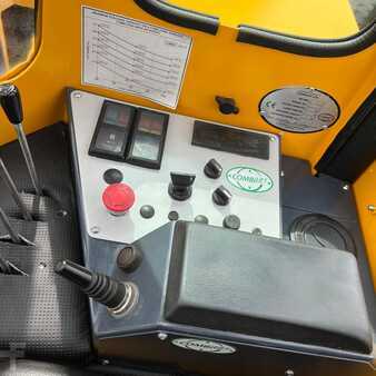 Carretilla de 4 vías 2007  Combilift [UltraForklifts] C4000 *Very Good condition* (13)