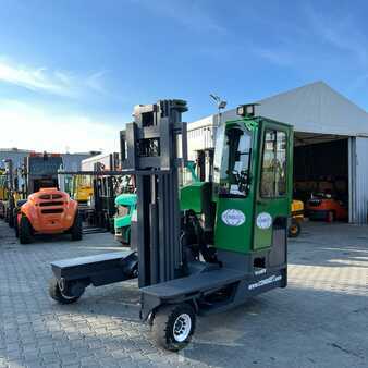 Carretilla de carga lateral 2013  Combilift [UltraForklifts] C4000 Diesel Triplex Kubota (1)