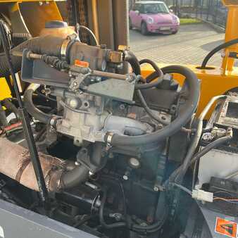 Carretilla de 4 vías 2001  Combilift [UltraForklifts] C4000 *Low Hours* (13)