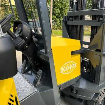 Carrelli per corridoi stretti 2016  Aisle Master [UltraForklifts] 20WH *Perfect Condition* (14)