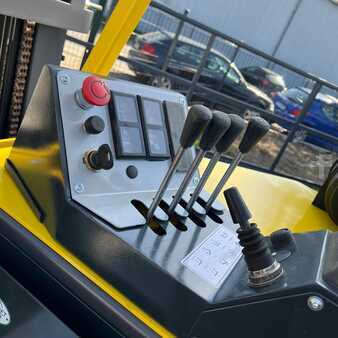 Four-way trucks 2014  Combilift [UltraForklifts] CB3000 Triplex (12)