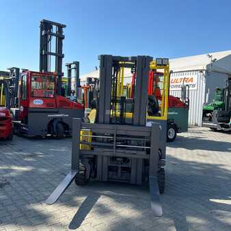 Four-way trucks 2014  Combilift [UltraForklifts] CB3000 Triplex (6)