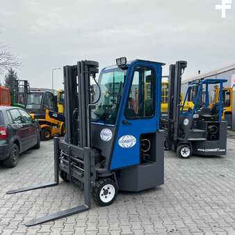 Four-way trucks 2017  Combilift [UltraForklifts] CB3000 (1)