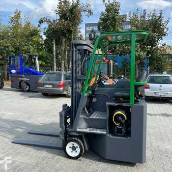 4-Vejs truck 2011  Combilift [UltraForklifts] CB2500 Triplex (5)