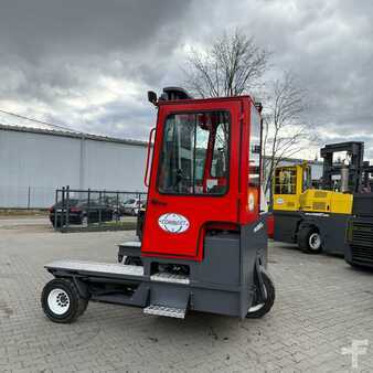 Chariots multidirectionnels 2018  Combilift [UltraForklifts] C5000XL Diesel *A/C Forks positioner* (3)