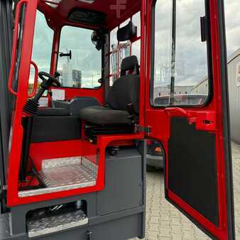 Chariots multidirectionnels 2018  Combilift [UltraForklifts] C5000XL Diesel *A/C Forks positioner* (8)