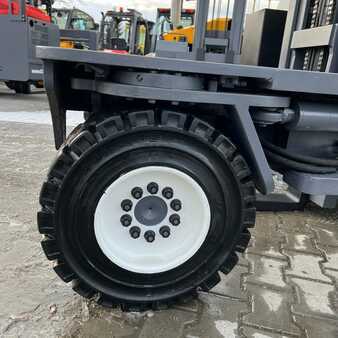 Empilhador Quatro caminhos 2014  Combilift [UltraForklifts] C5000 XL *Free Lift* (11)
