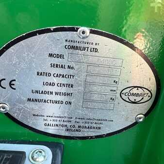 Carretilla de 4 vías 2012  Combilift [UltraForklifts] C4000 Triplex || Low Hours!! Kubota (12)