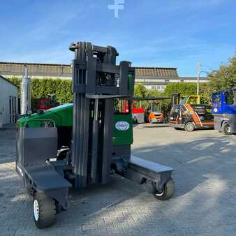 Carretilla de carga lateral 2013  Combilift [UltraForklifts] C4000 Diesel Triplex Kubota (9)