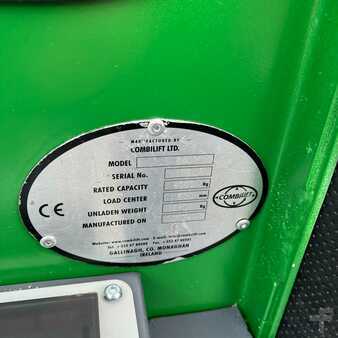 Carretilla de 4 vías 2010  Combilift [UltraForklifts] C4000  Low mast (14)